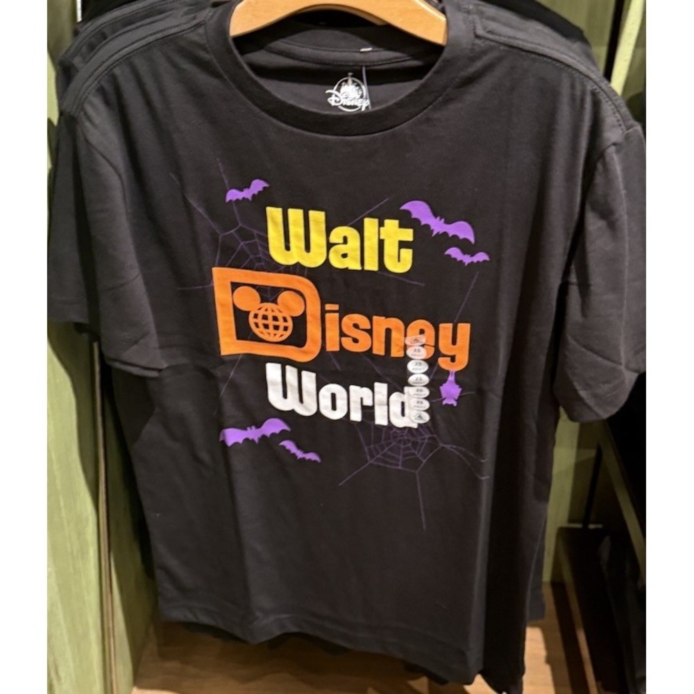 Disney Parks 2025 Halloween Walt Disney World T Shirt Large Mickey Mouse Black‎